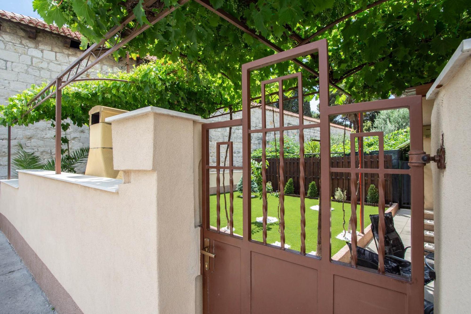 Antique Garden Villa 스플리트 외부 사진