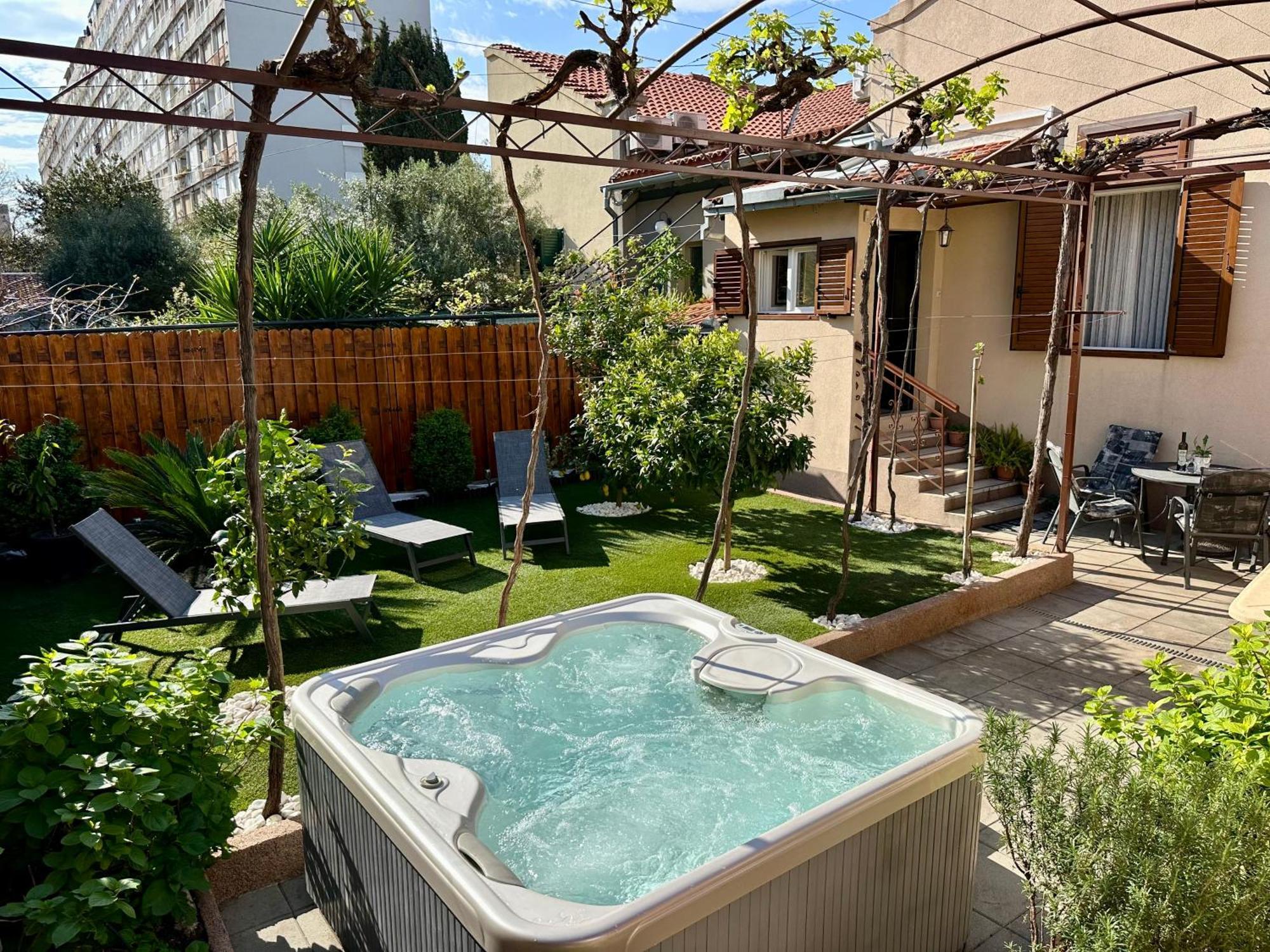 Antique Garden Villa 스플리트 외부 사진